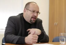 Komentar: “Nova vlada bo nestabilna – če sploh nastane”