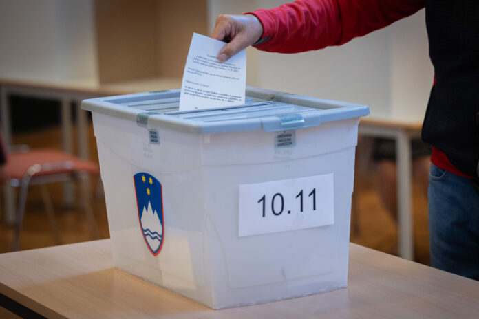 skrinjica-referendum-bor-slana-sta-scaled